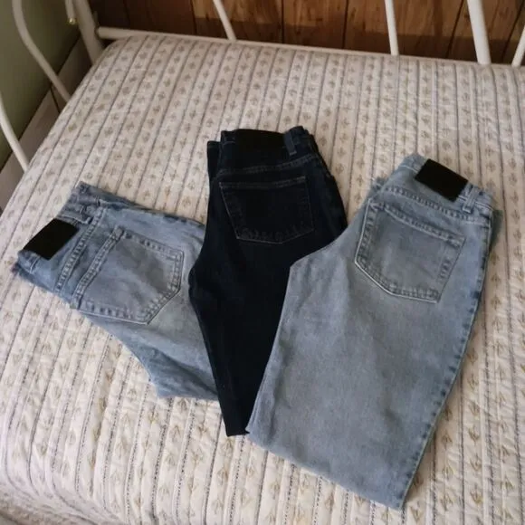 3 Pairs of New York &amp; Company Jeans - SIZE 4