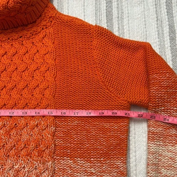 525 America Womens Knit Ombre Sweater Turtleneck Orange Cream Size M 100% Cotton