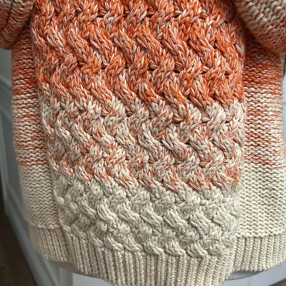 525 America Womens Knit Ombre Sweater Turtleneck Orange Cream Size M 100% Cotton