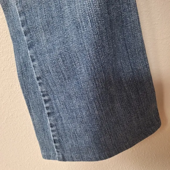 7 For All Mankind A Pocket  Bootcut Low Rise Distressed Womens Jeans Size 28x34