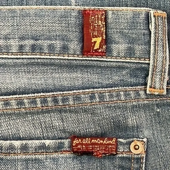 7 For All Mankind Women’s Bootcut Stonewashed Jeans Size 29