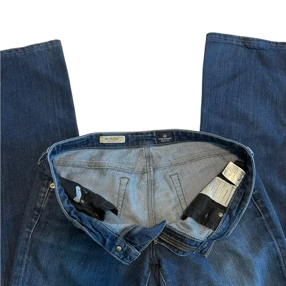 AG Jeans Adriano Goldschmied Jeans The Ballard Slim Bootcut. Dark Wash. 30R