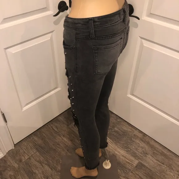 Ashley mason studded ripped jeans size 1