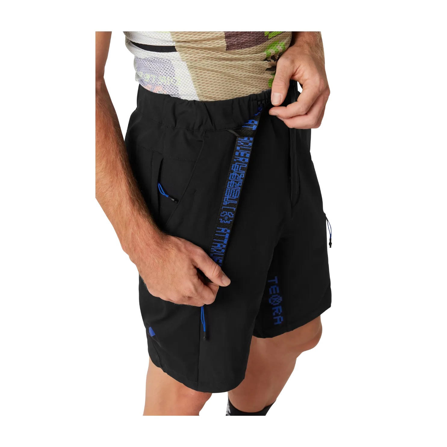 Attaquer Terra Cargo Shorts - Black