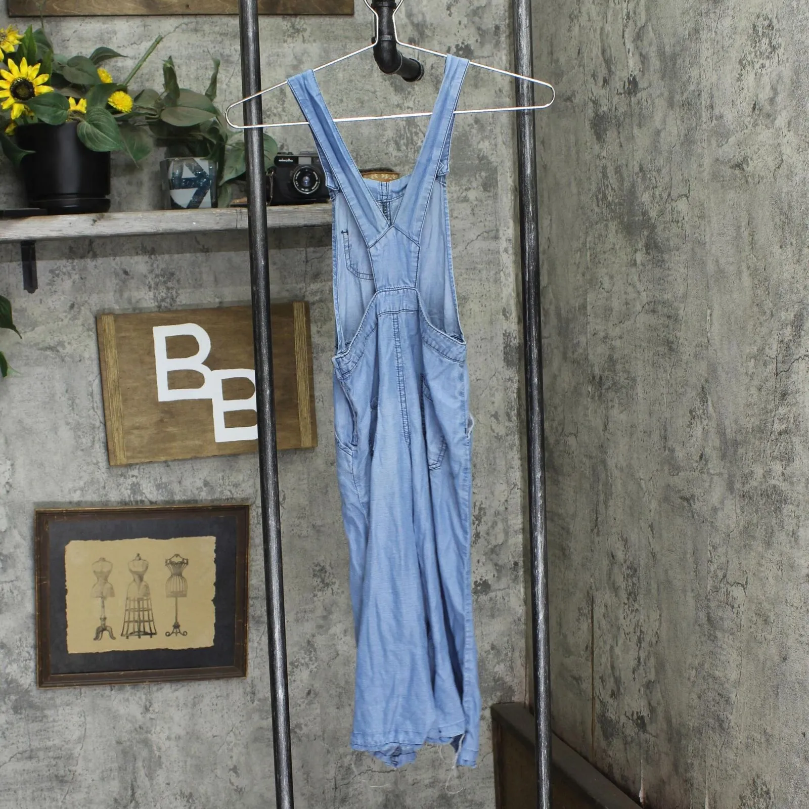 Bebe Girls Distressed Lightweight Lyocell Chambray Overalls Blue S(7-8)