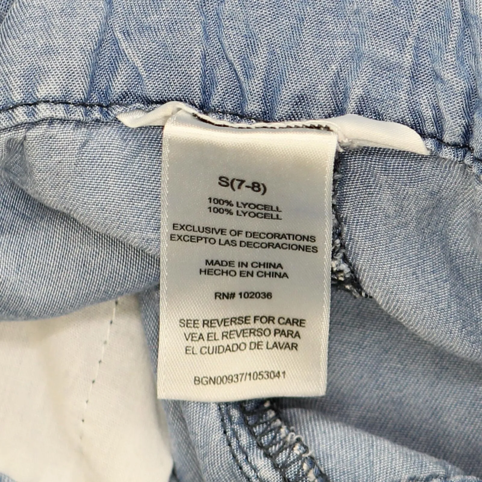Bebe Girls Distressed Lightweight Lyocell Chambray Overalls Blue S(7-8)