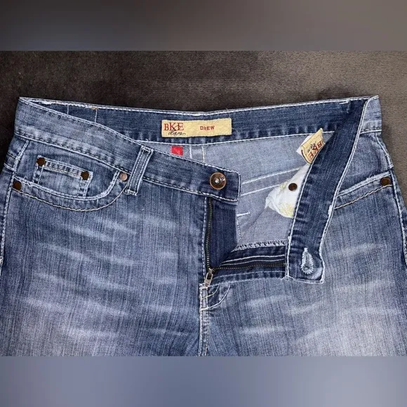 BKE Denim Size 29 Drew Stretch Light Wash Mid Rise Bootcut Jeans
