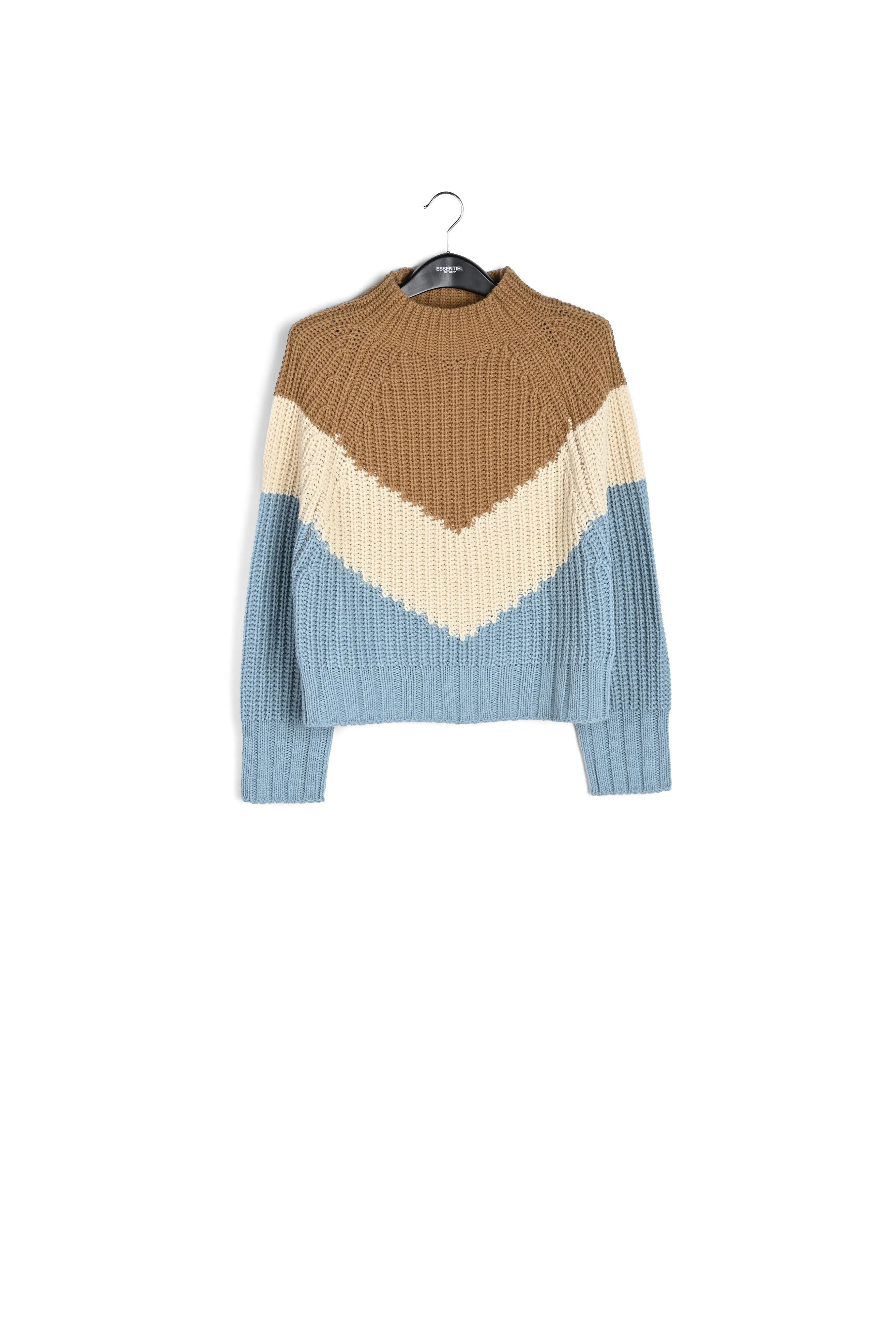 Blue, camel and white v-panel knitted sweater