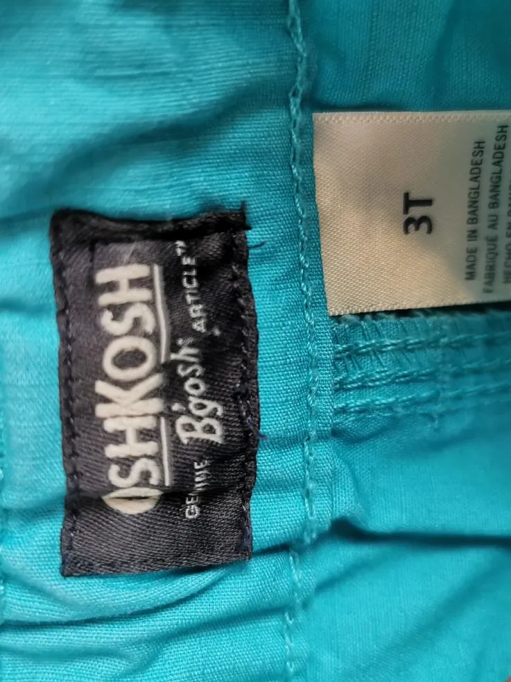 BOY SIZE 3 YEARS - OSHKOSH, Cargo Shorts EUC B44