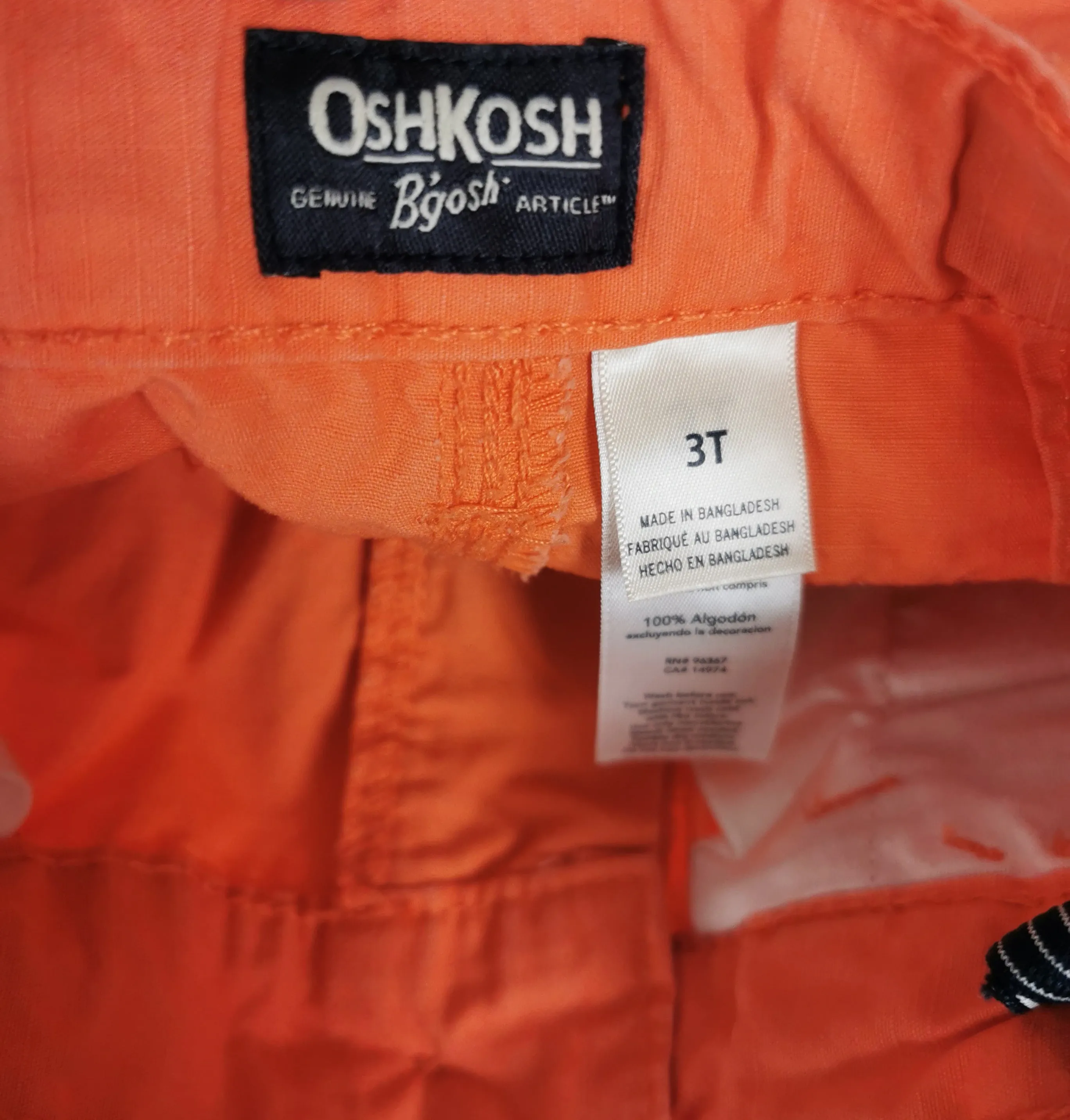 BOY SIZE 3 YEARS - OSHKOSH, Cargo Shorts EUC B44