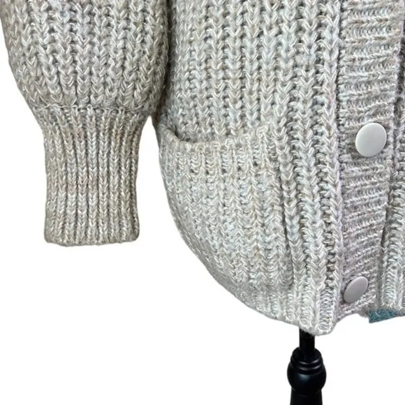 Bramble Lane Vintage Chunky Puff Sleeve Knit Granny Cardigan Oatmeal Size M
