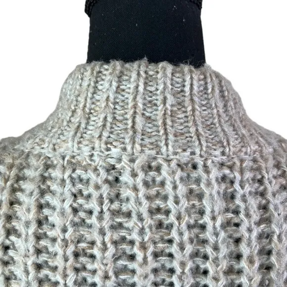 Bramble Lane Vintage Chunky Puff Sleeve Knit Granny Cardigan Oatmeal Size M