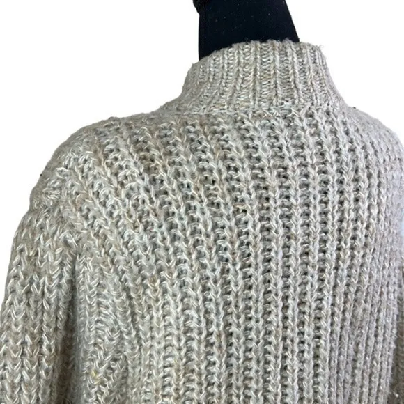 Bramble Lane Vintage Chunky Puff Sleeve Knit Granny Cardigan Oatmeal Size M