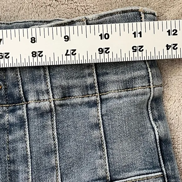 Free People We The Free Jayde Flare Jeans  Womens size 25 Retro 70’s Hippie Boho