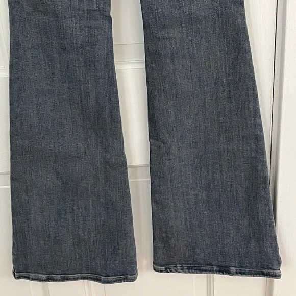 Free People We The Free Jayde Flare Jeans  Womens size 25 Retro 70’s Hippie Boho