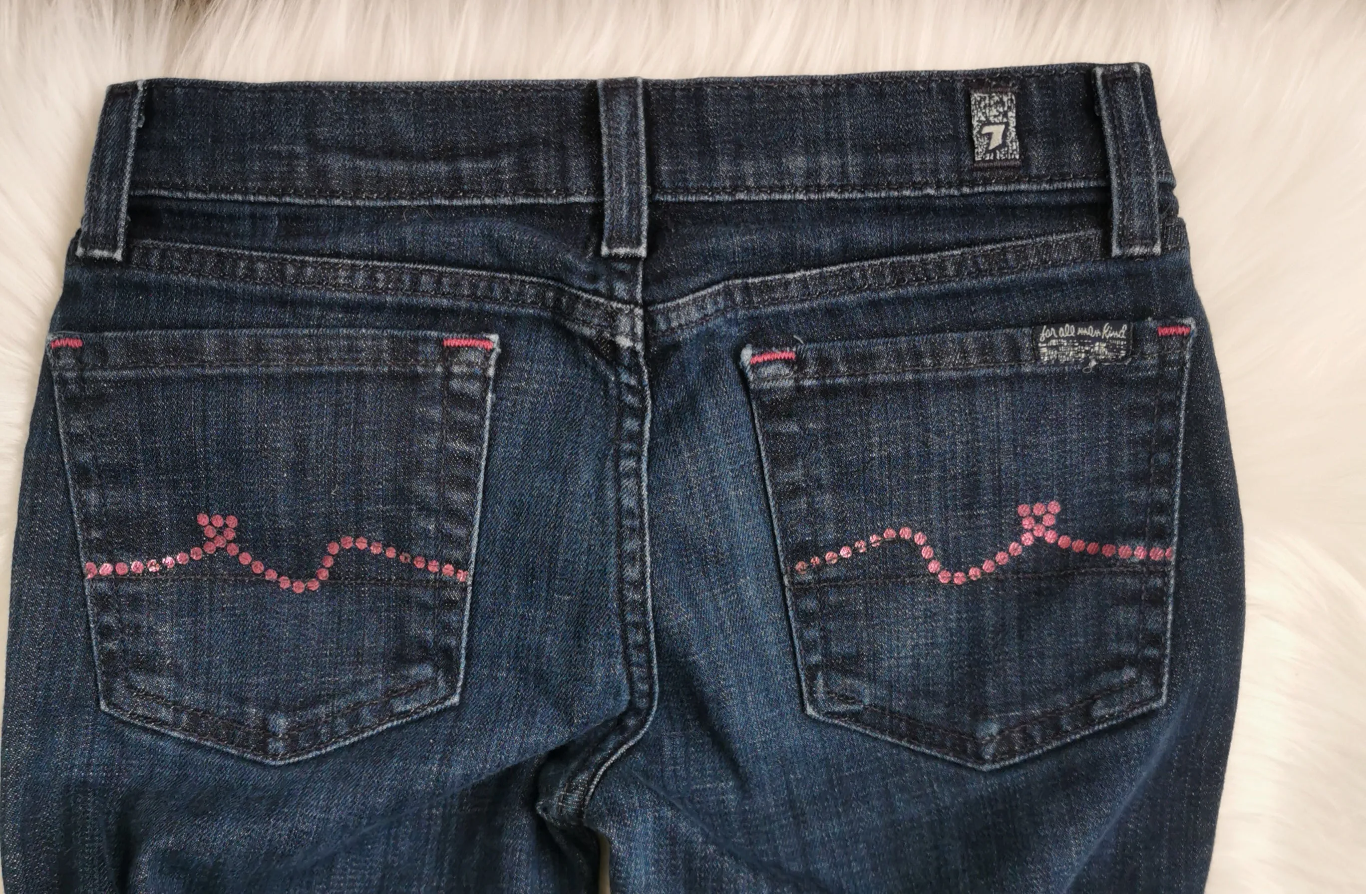 GIRL SIZE 10 YEARS - 7 FOR ALL MANKIND, Bootcut, Cropped Jean Shorts EUC B51