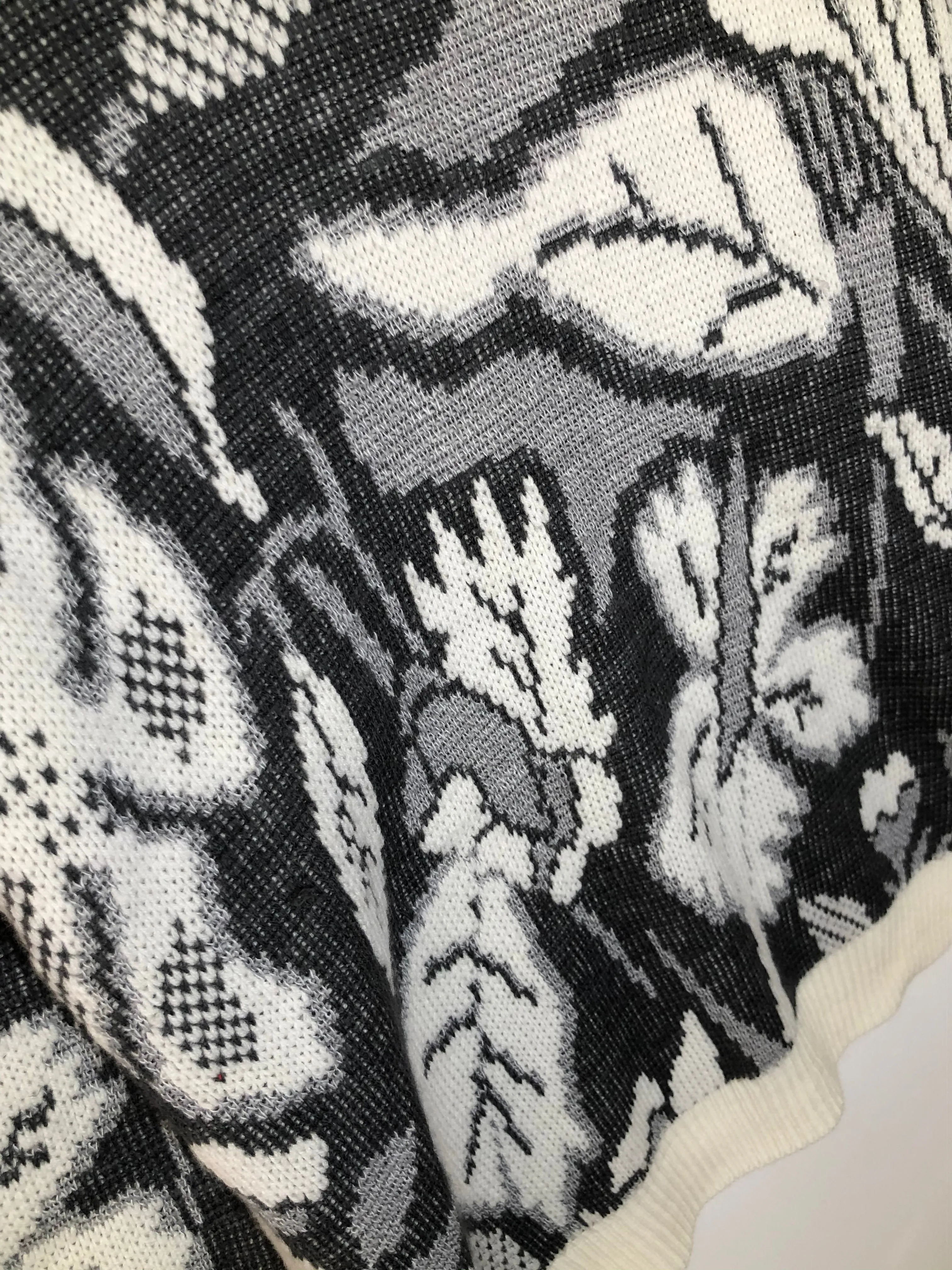 Greyscale Nature Knitted Sweater (S/M)