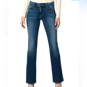 Joe’s Jeans Petite Bootcut Medium Wash Denim SZ 27 EUC