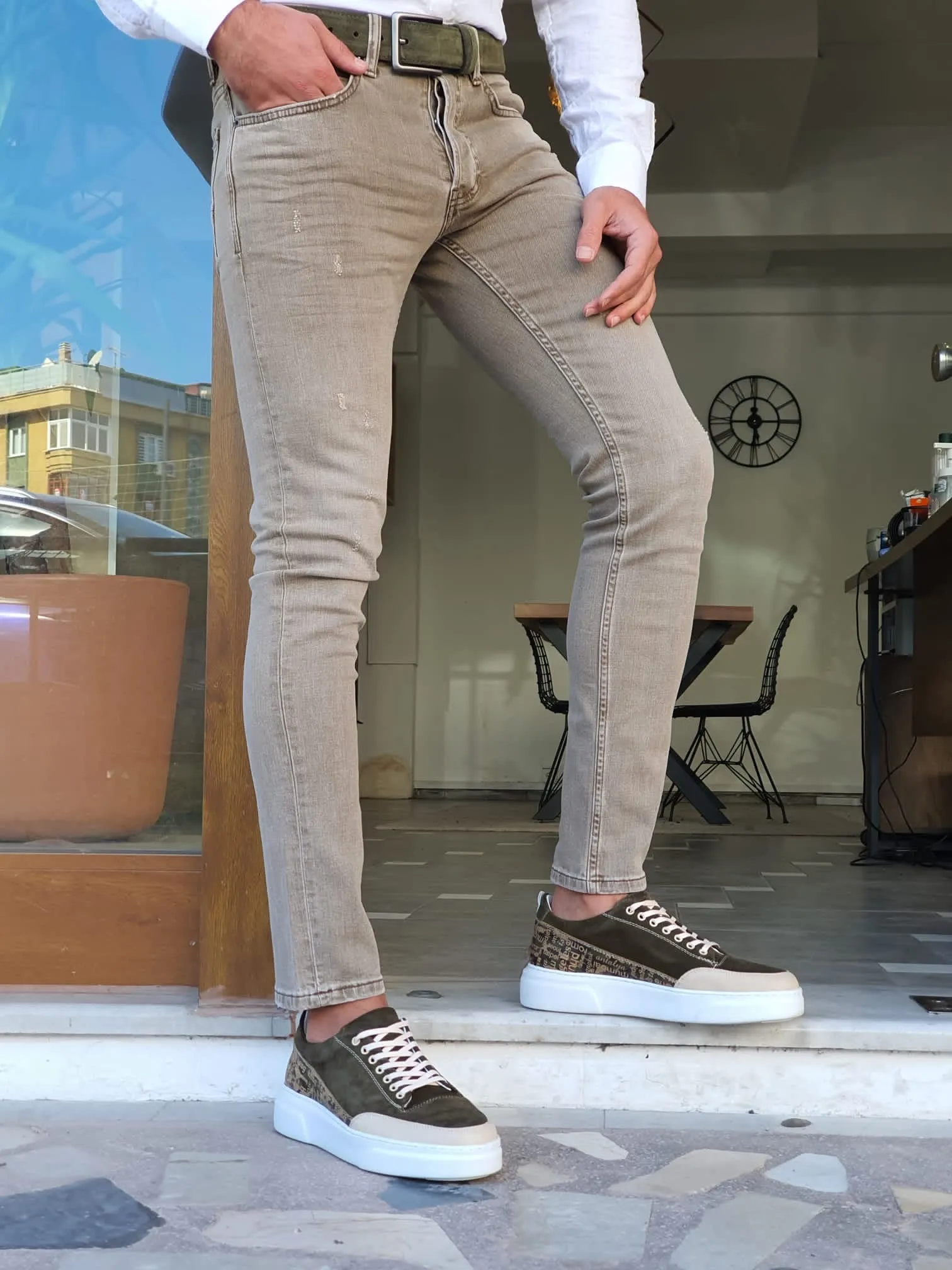 Klim Khaki Slim Fit Ripped Jeans - Stylish Versatility for Every Occasion