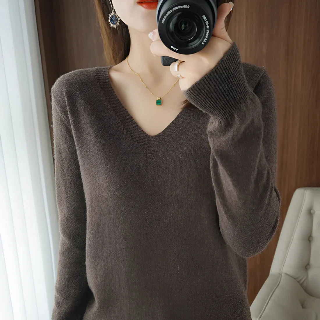Knit Aura™ | Women's Comfortable V-Neck Knitted Sweater | Soft Fabric, Relaxed Fit & Stylish Design
