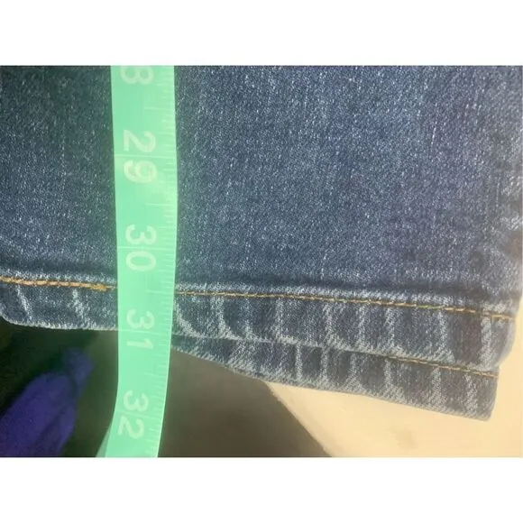 Ladies Vintage Levi's 550 Jeans
