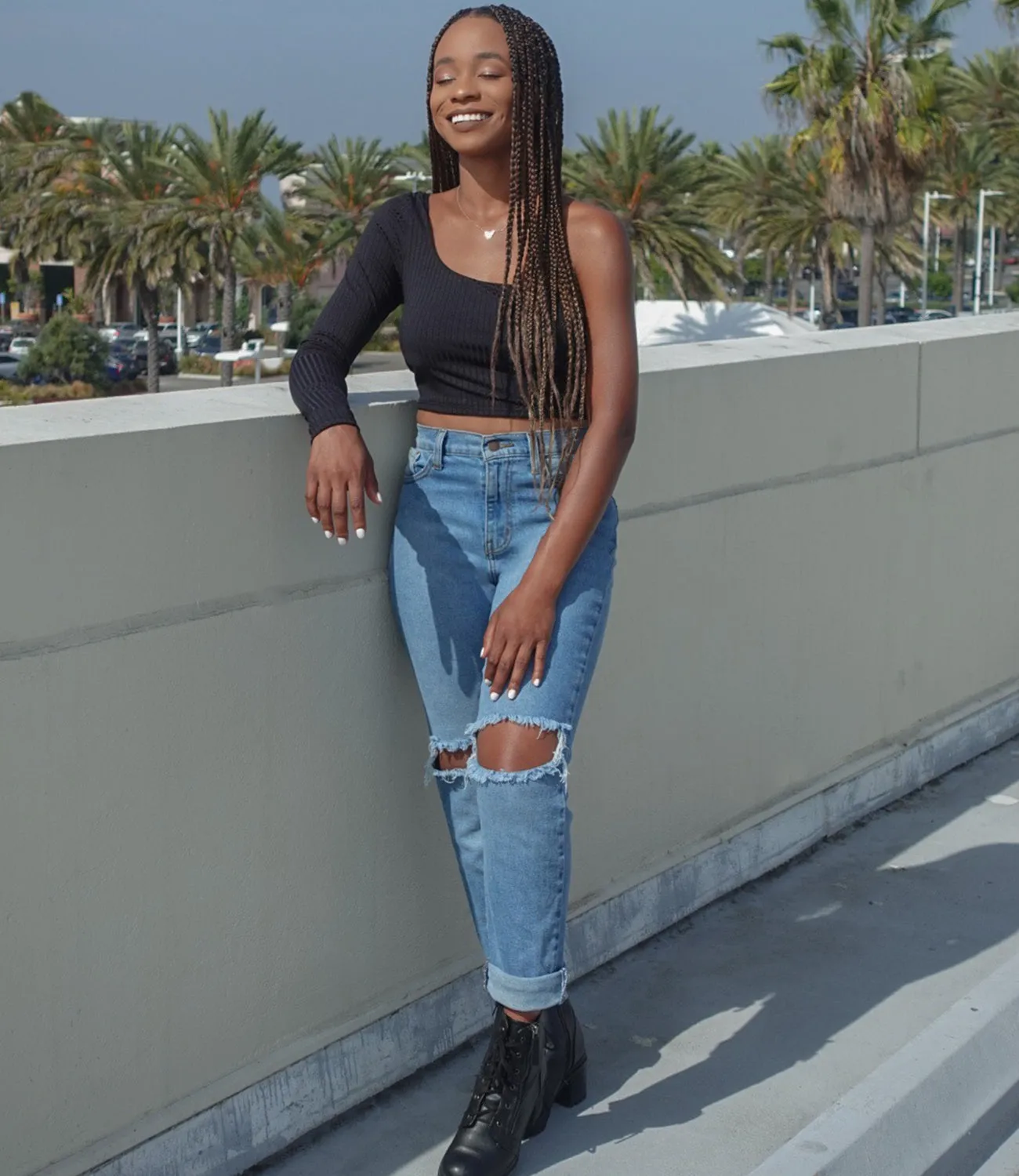 Maliblue Ripped Jeans
