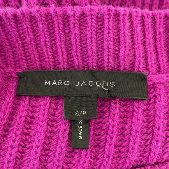 Marc Jacobs Chunky Pocket Magenta sweater