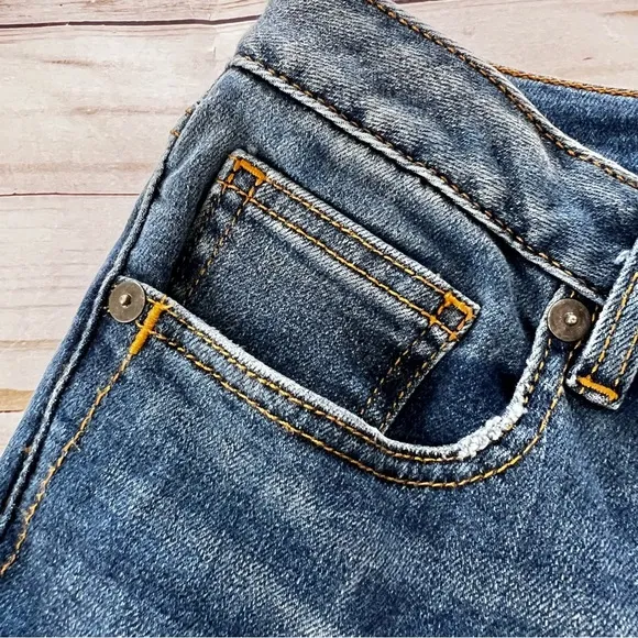 Miss Me Embroidered Bootcut Jeans size 30