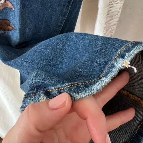 Miss Me Embroidered Bootcut Jeans size 30