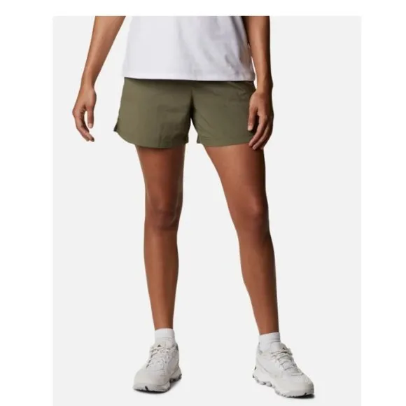 NWT Columbia Women's Sandy River Cargo Shorts Size 14 Style XL1569