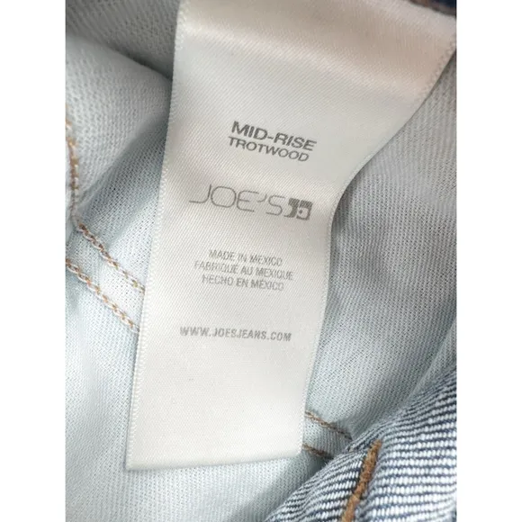 NWT Joe’s Jeans Petite Bootcut – Mid Rise Trotwood, Size 28