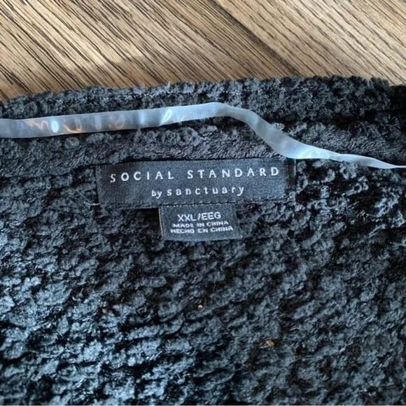 NWT Sanctuary Popcorn Cardi Chunky Knit Cozy Black Button Up Cardigan