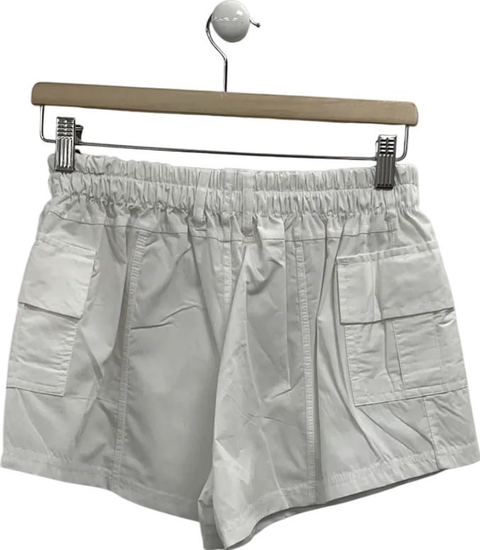PrettyLittleThing White Lightweight Low Rise Cargo Shorts UK 10
