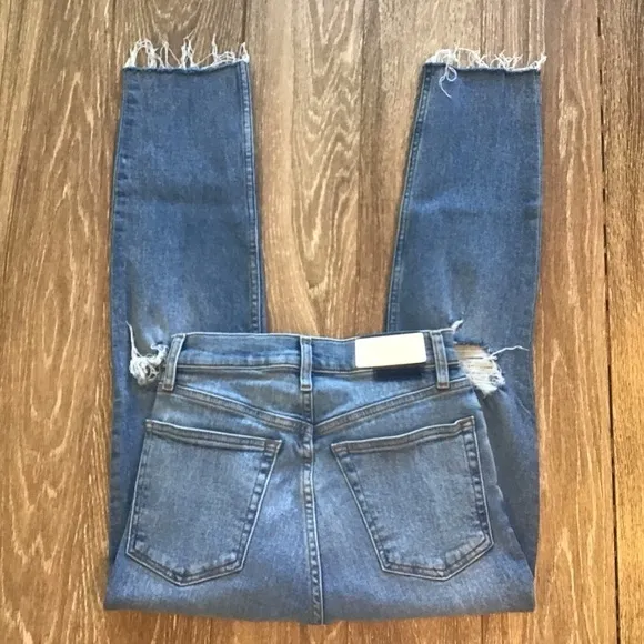 RE/DONE 90’s High Rise Ankle Crop Jeans