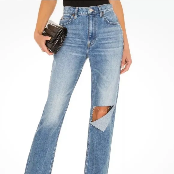 RE/DONE Originals 70s Bootcut Leg Jean in Weathered Indigo With Rip KneeSz 26