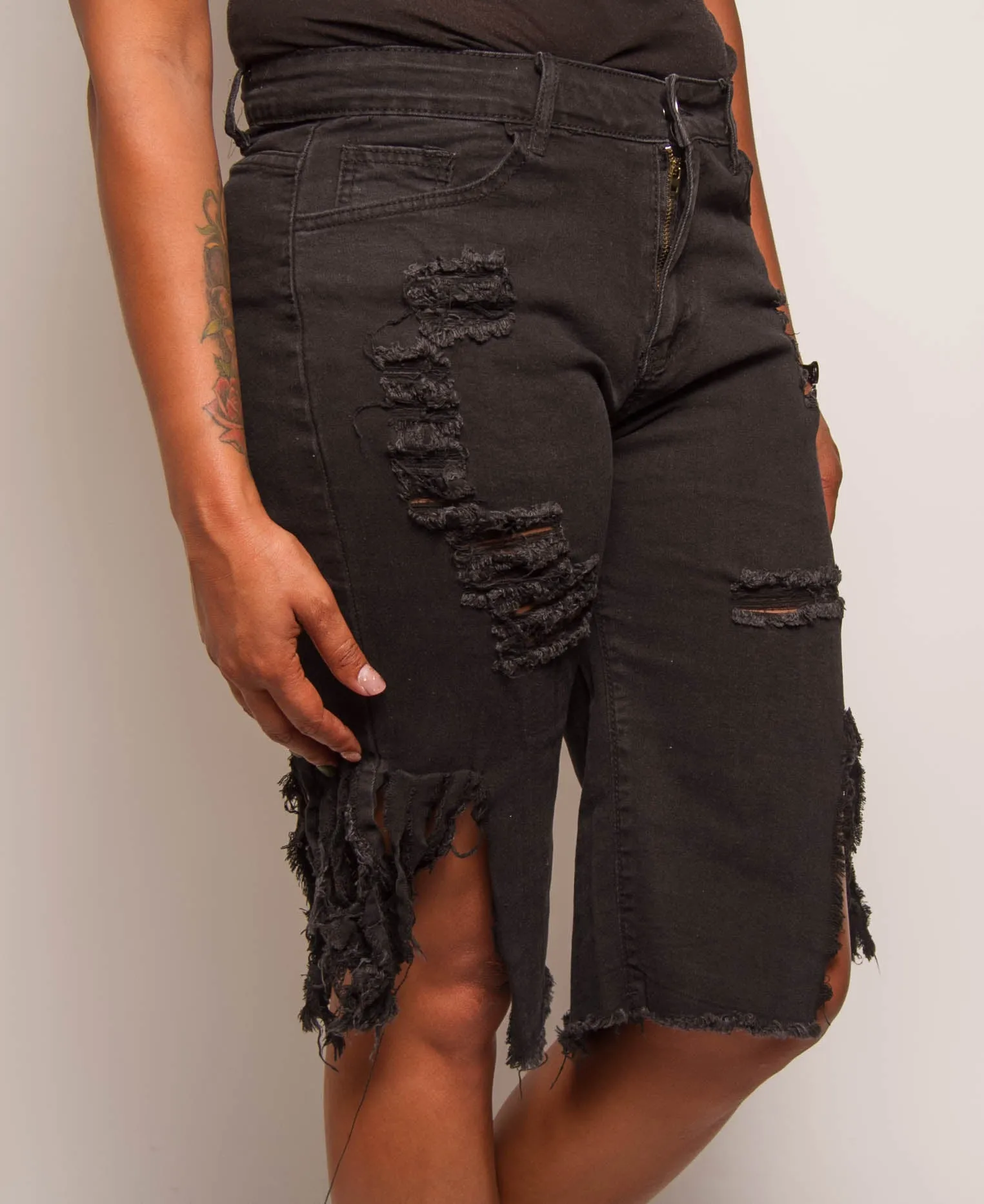 Ripped Jeans Short