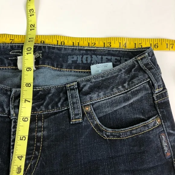 Silver Jeans Dark Wash Pioneer Bootcut Sz 30