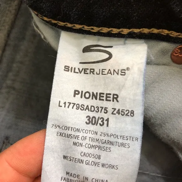 Silver Jeans Dark Wash Pioneer Bootcut Sz 30