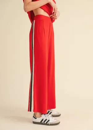 That Tracks Pants | Red