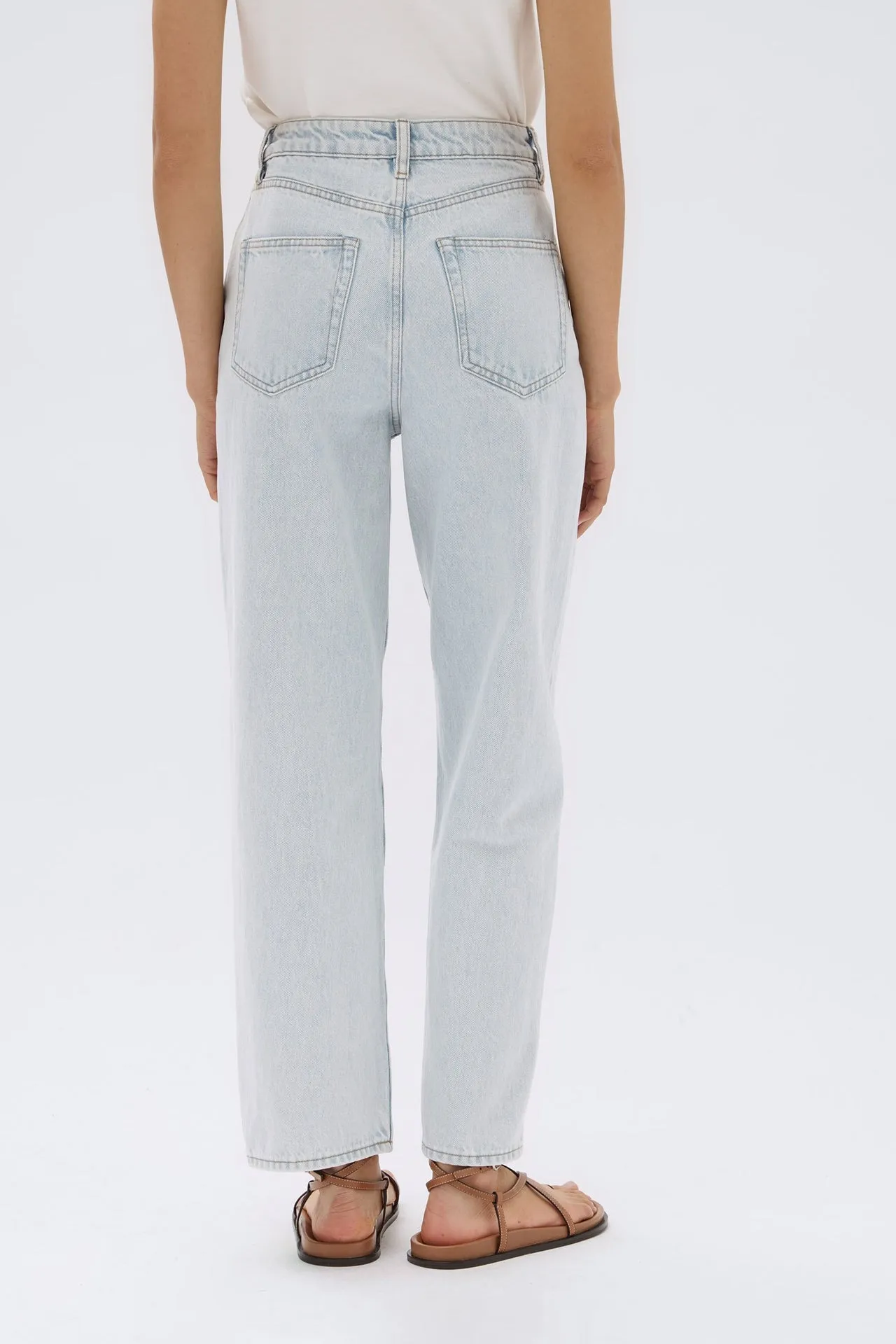 Vintage Straight Jean | Bleach