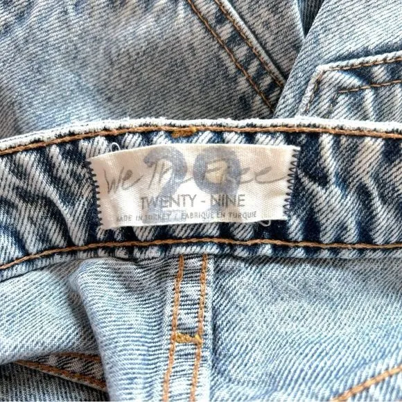 We the Free My Own Lane Distressed Light Wash Bootcut Straight Jeans, Size 29