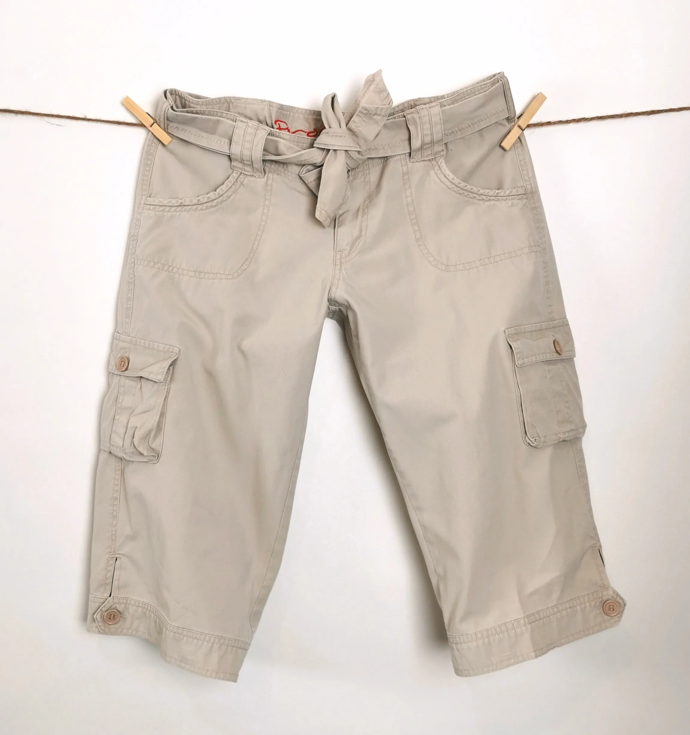 WOMENS SIZE 9/10 - Cotton Cargo Shorts VGUC B5