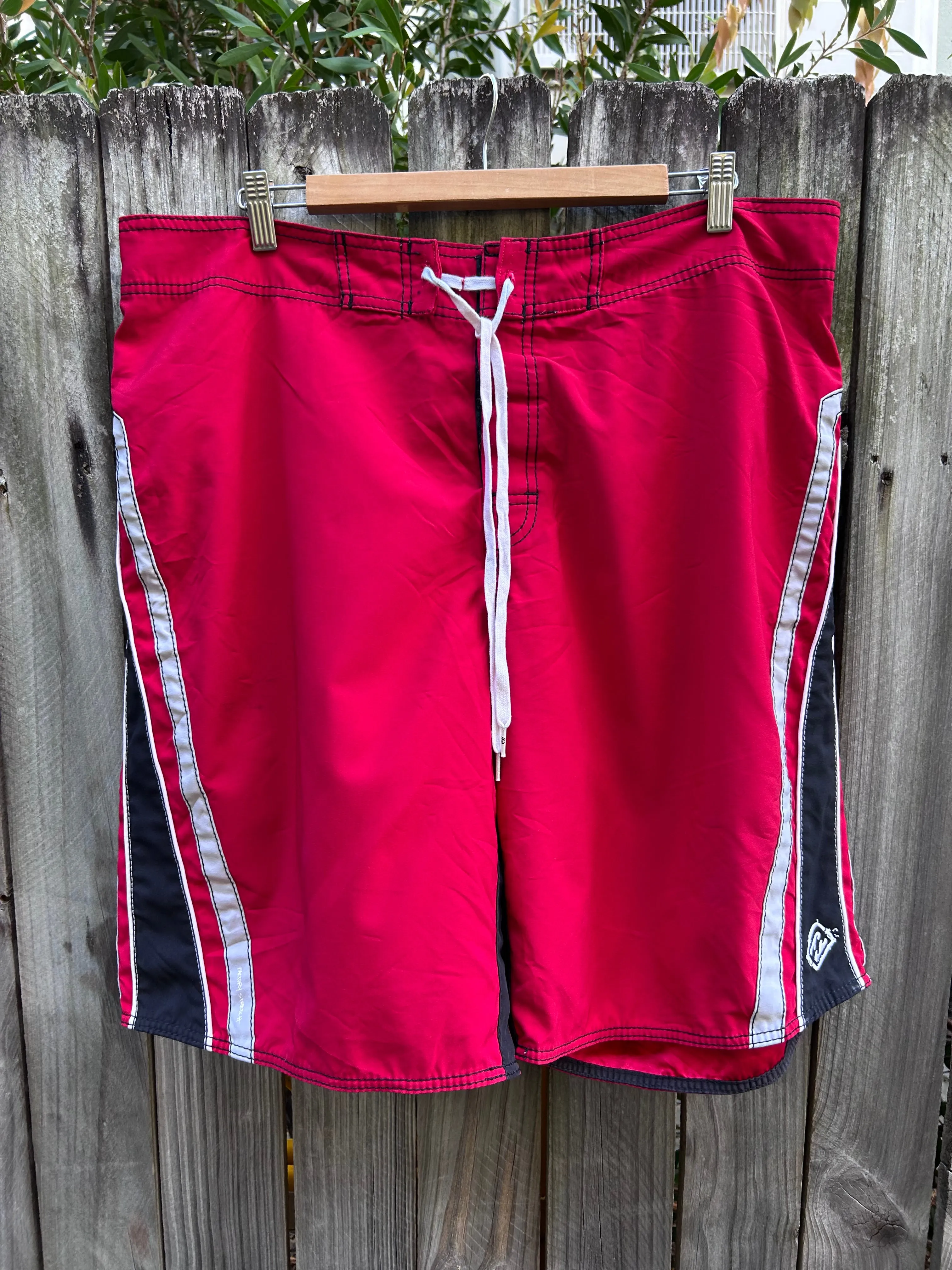 Y2K Billabong boardshorts W38’