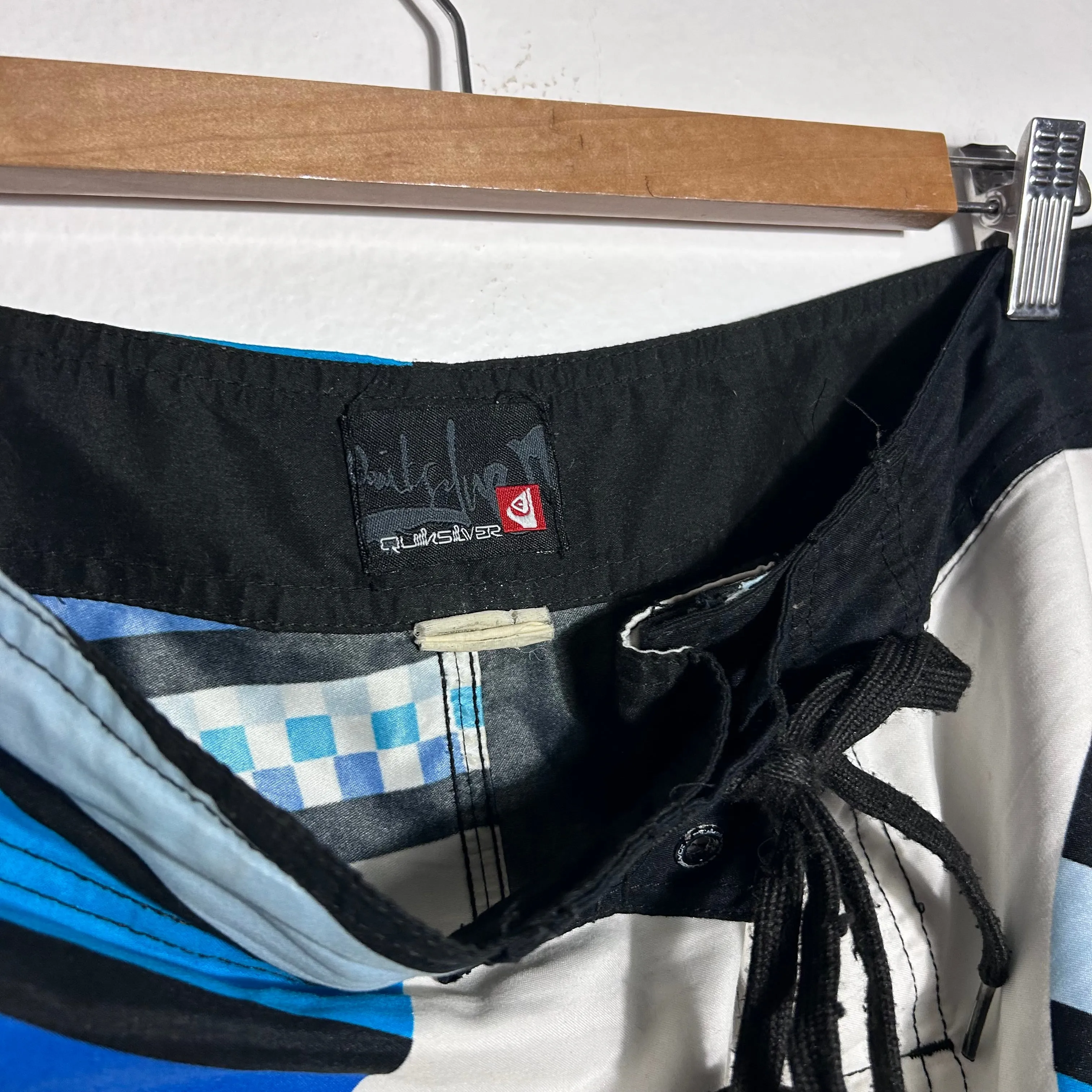 Y2K Quiksilver boardshorts W36-W34’